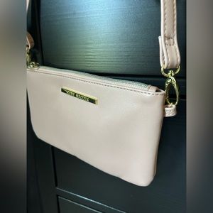 Steve Madden Side Body Bag (with Portable Charger)